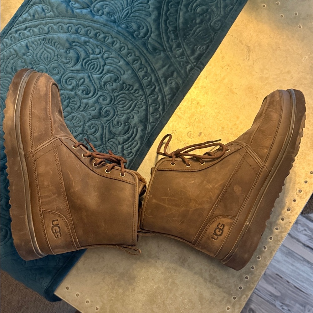 UGG Men's Tan Leather Lace-Up Boots